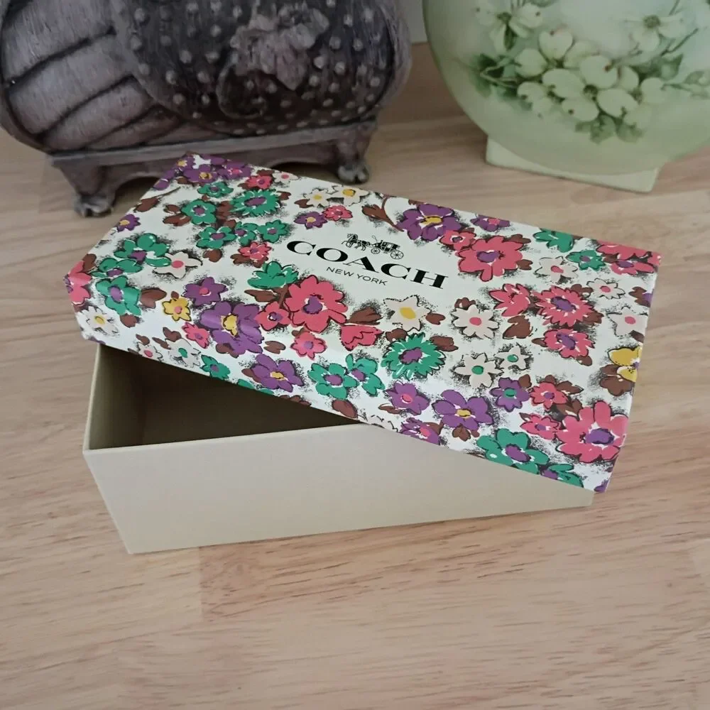 NEW Coach GIFT BOX ONLY Glasses/Sunglasses (gift box only) Colorful
